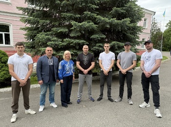 Вітаємо з Днем Вишиванки!