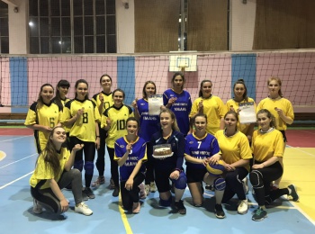 Чемпіонат Уманського НУС з волейболу  серед дівчат